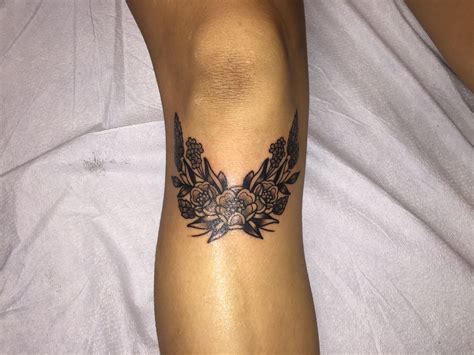 under knee tattoo ideas|traditional knee tattoos.